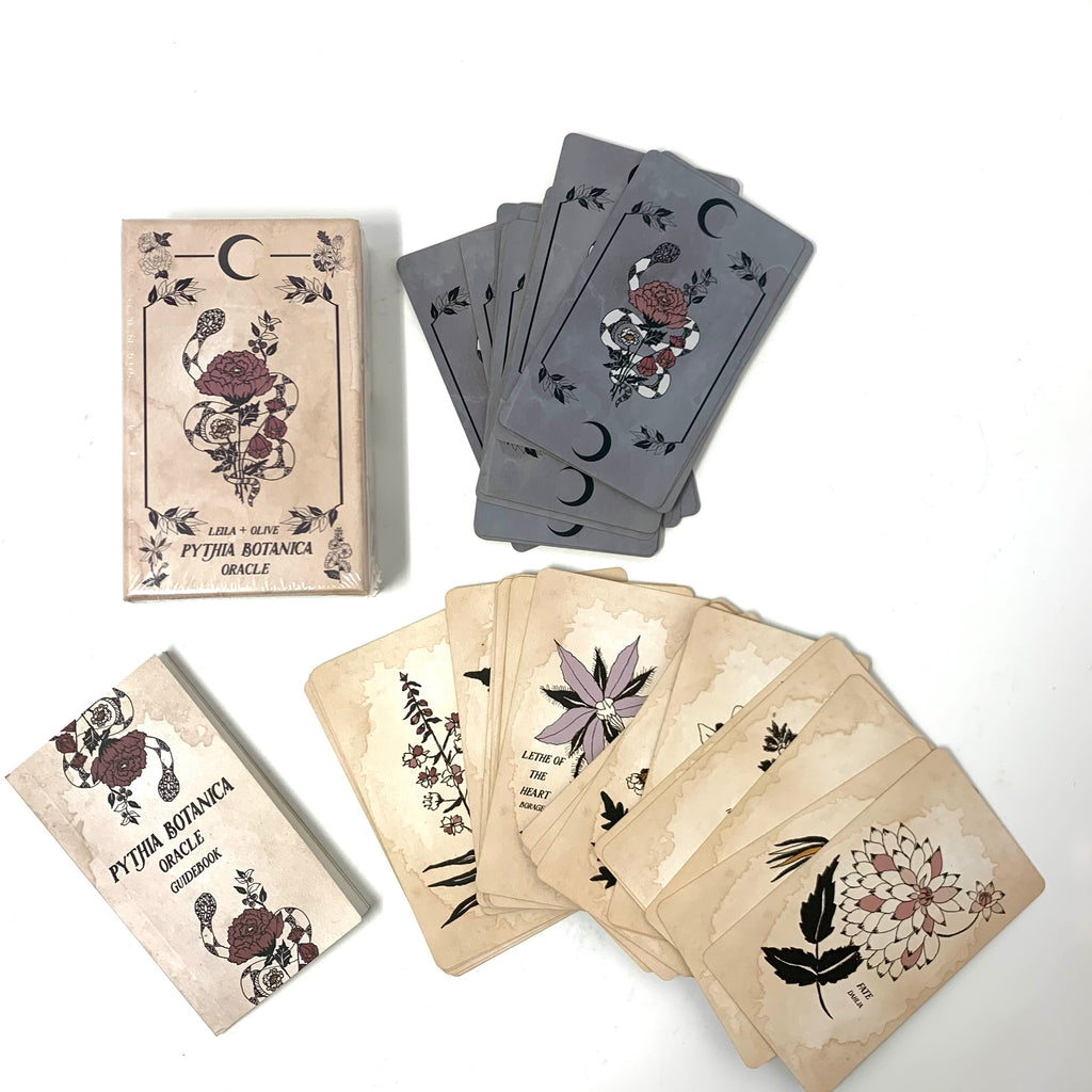 Pythia Botanica Oracle Deck