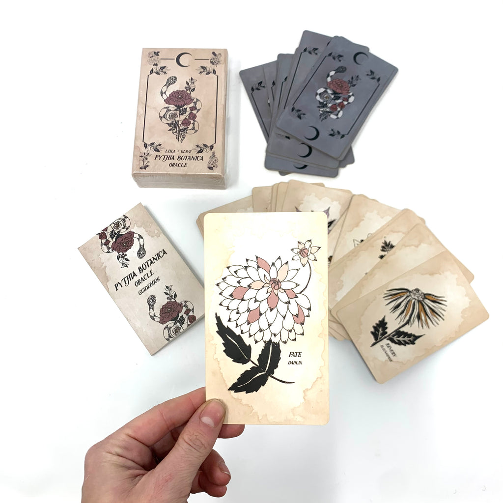 Pythia Botanica Oracle Deck